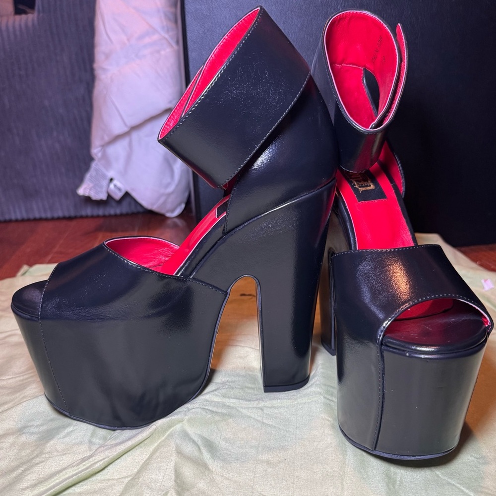 RELISTED - Kat Von D Shoes The Destroyer Mega Platform